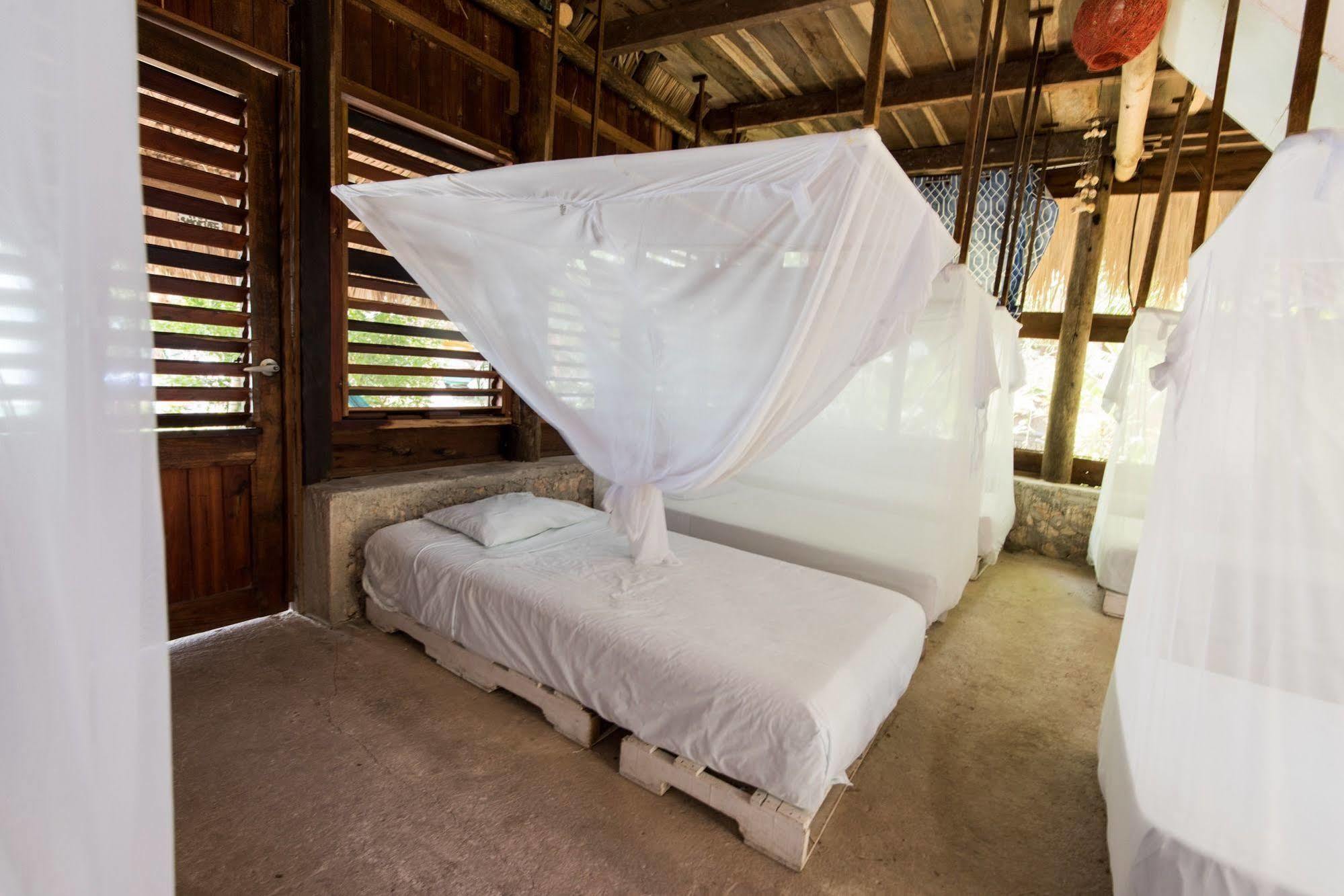 Cabanas Hostal & Camping Magic Bacalar Exterior foto